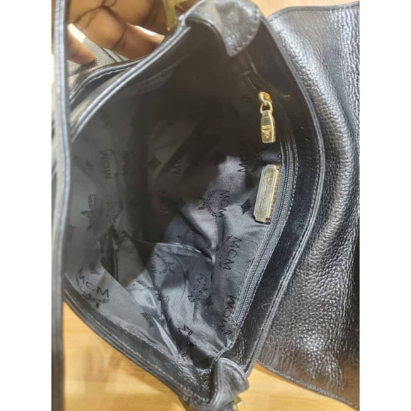 Authentic MCM Vintage Pebbled Studded Logo Motifs Flap Crossbody/ Should… - Picture 10 of 12